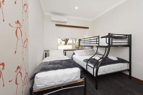 Big House Heated Pool 11 Beds Como / South Perth / Applecross - 2032 Olympic Games 18