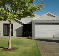 THE SANCTUARY LUXURY HOLIDAY HOME - 2032 Olympic Games