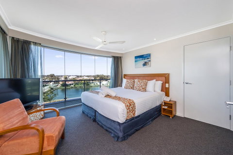 A 406 FANTASTIC OCEAN BEACH And MARINA VIEW APT - MANDURAH - 2032 Olympic Games 12