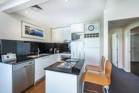 A 406 FANTASTIC OCEAN BEACH And MARINA VIEW APT - MANDURAH - 2032 Olympic Games 19