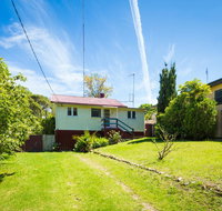 Pet Friendly Beach Cottage  Ballingalla - 2032 Olympic Games