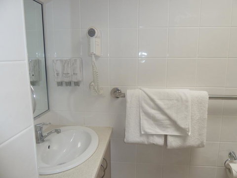 Pioneer Lodge Motel - 2032 Olympic Games 3