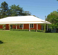 Redhaven House - spacious quiet and private