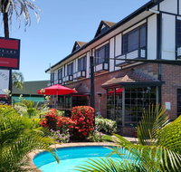 Shakespeare Motel - 2032 Olympic Games