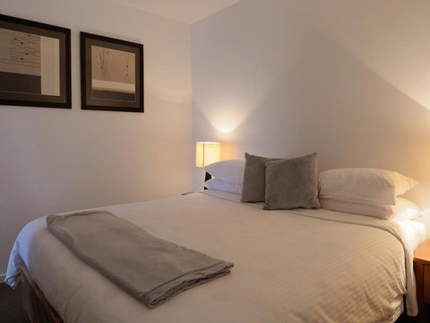 The Victoria Apartments - 2032 Olympic Games 34