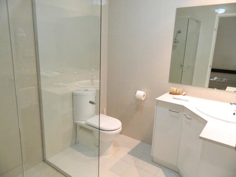 Ciloms Airport Lodge - 2032 Olympic Games 13