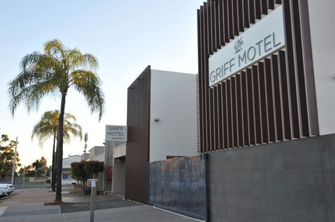 The Griff Motel - 2032 Olympic Games 3
