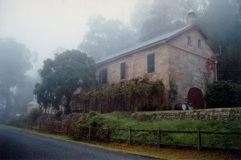 Tizzana Winery Bed And Breakfast - 2032 Olympic Games 0