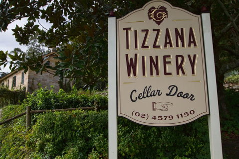 Tizzana Winery Bed And Breakfast - 2032 Olympic Games 2