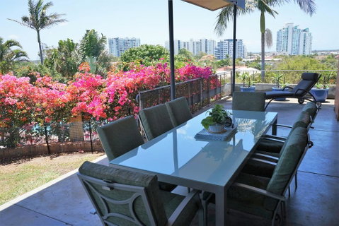 Villa With Views & Pool - 2032 Olympic Games 2