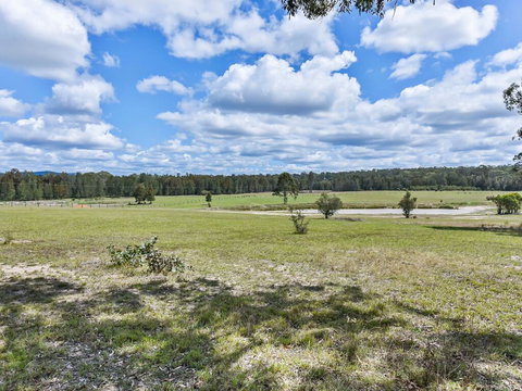 Wallaby Cottage - Cute Accom In Bushland Setting - 2032 Olympic Games 3