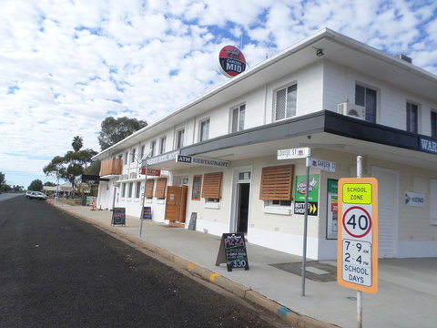 Warrego Hotel Motel Cunnamulla - 2032 Olympic Games 3
