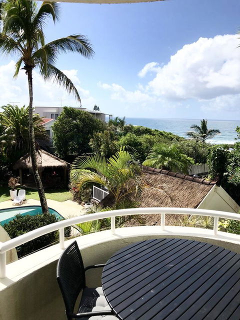 Sunshine Beach Luxe Apartment - 2032 Olympic Games 25