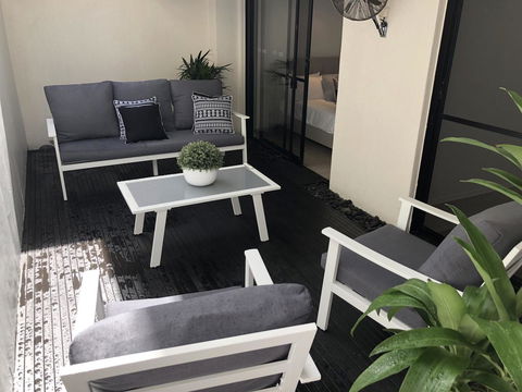 Sunshine Beach Luxe Apartment - 2032 Olympic Games 31
