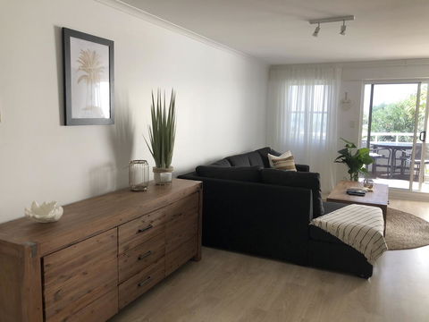 Sunshine Beach Luxe Apartment - 2032 Olympic Games 26