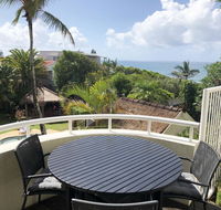 Sunshine Beach Luxe Apartment - 2032 Olympic Games