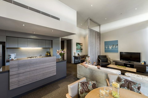 Oaks Redcliffe Mon Komo Suites - 2032 Olympic Games 20