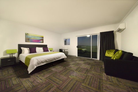 Mackay Oceanside Central Hotel Official - 2032 Olympic Games 24