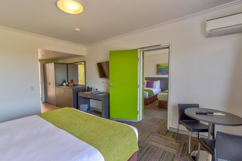 Mackay Oceanside Central Hotel Official - 2032 Olympic Games 12