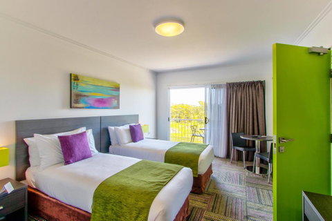 Mackay Oceanside Central Hotel Official - 2032 Olympic Games 11