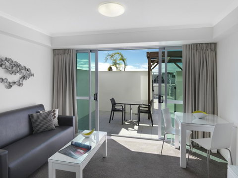 Oaks Mackay Rivermarque Hotel - 2032 Olympic Games 1