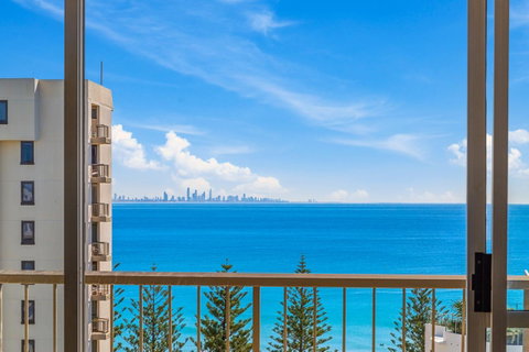 Rainbow Commodore Coolangatta - 2032 Olympic Games 2
