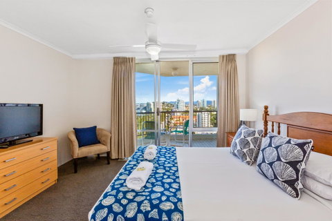 Rainbow Commodore Coolangatta - 2032 Olympic Games 8