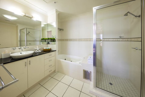 Jack And Newell Holiday Apartments - 2032 Olympic Games 29