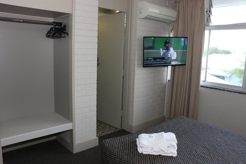 Brighton Hotel - 2032 Olympic Games 9