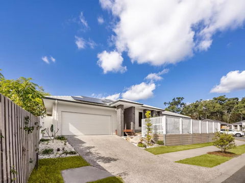 3 Mins To Mall NEW Cozy 3 Bed Home Easy Access - 2032 Olympic Games 0