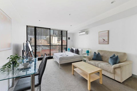 A Chic Studio Only A 4-min Walk To Victoria Market - 2032 Olympic Games 0