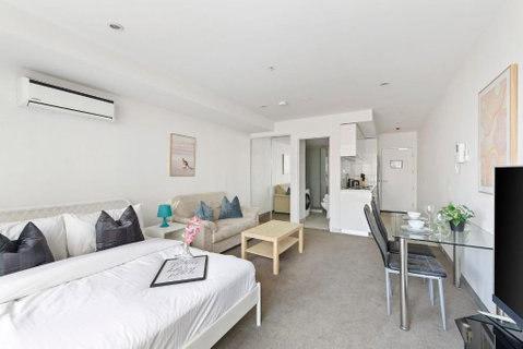A Chic Studio Only A 4-min Walk To Victoria Market - 2032 Olympic Games 1