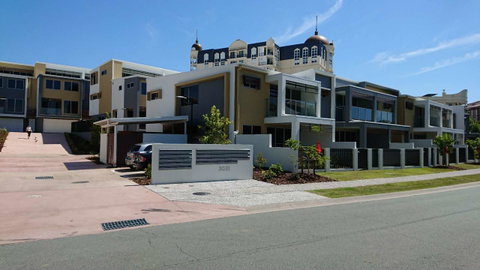 The Residences@Hillside - 2032 Olympic Games 1