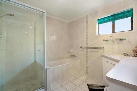 Keith\'s Place, 1 Of The 3 Most Popular Units On Bribie - 2032 Olympic Games 27