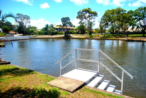 Bribie Waterways Motel - 2032 Olympic Games 39