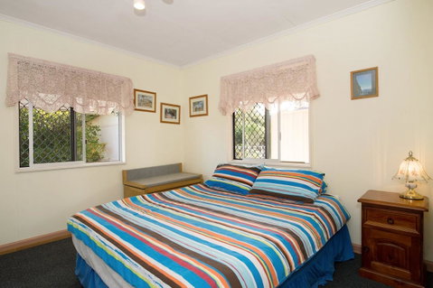 Lowset, Pet Friendly Cottage - Sunset Ave, Bongaree - 2032 Olympic Games 15