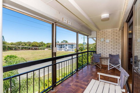 Spacious Unit Overlooking Moreton Bay - Boyd St, Woorim - 2032 Olympic Games 0