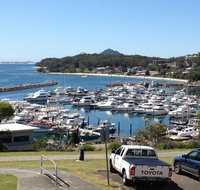 1 'Laman Lodge' 15 Laman Street - stunning air conditioned unit with water views and WIFI - 2032 Olympic Games