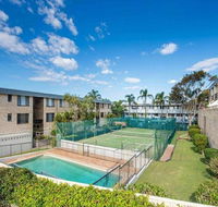 14 'THE DUNES' 38 MARINE DR - LARGE UNIT WITH POOL TENNIS COURT AND DIRECTLY ACROSS FROM FINGAL - 2032 Olympic Games