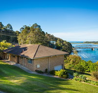 2 Water Crescent - Retro Haven - 2032 Olympic Games