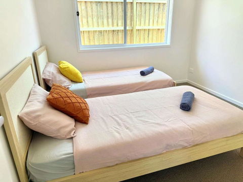 Brand New Home - Spacious Family Retreat - 2032 Olympic Games 2