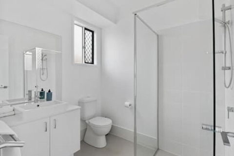 Brandnew 4BR Modern Family Home Park Ridge - 2032 Olympic Games 4