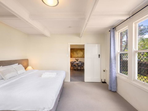 Comfort 1 Bedroom Cottage Retreat Yeronga - 2032 Olympic Games 1