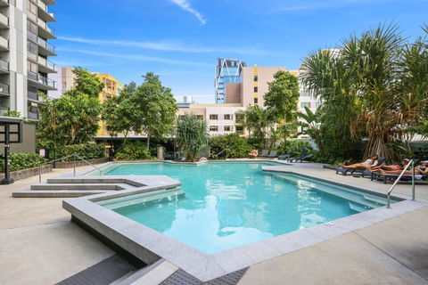 Cosy 2-Bed With Pool Bbq Area And Secure Parking - 2032 Olympic Games 4