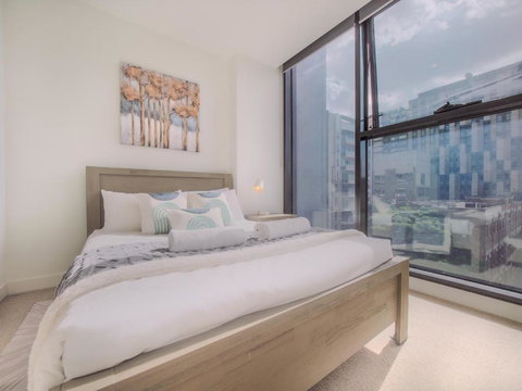 Delightful 1br On Bouverie St Close To Mel Uni - 2032 Olympic Games 4