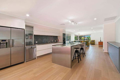 Depper St Beautifully Renovated Beach House - 2032 Olympic Games 0
