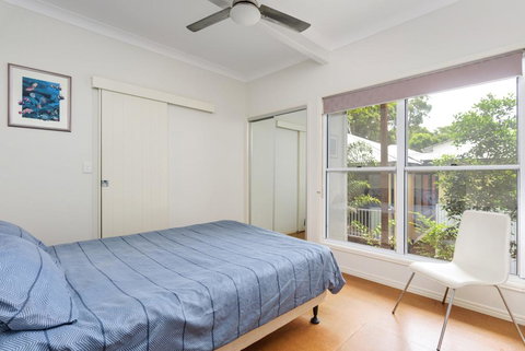 6 Ibis Court - Modern Tropical Family Home With Inground Swimming Pool & Outdoor Entertaining Area - 2032 Olympic Games 2