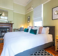99 Kirkland Bed  Breakfast - 2032 Olympic Games