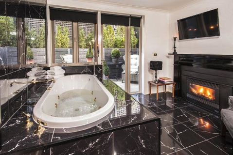 A Loft In The Mill Boutique Accommodation - 2032 Olympic Games 1