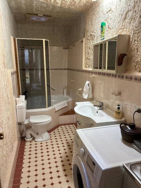 Down To Erth B&B - 2032 Olympic Games 1